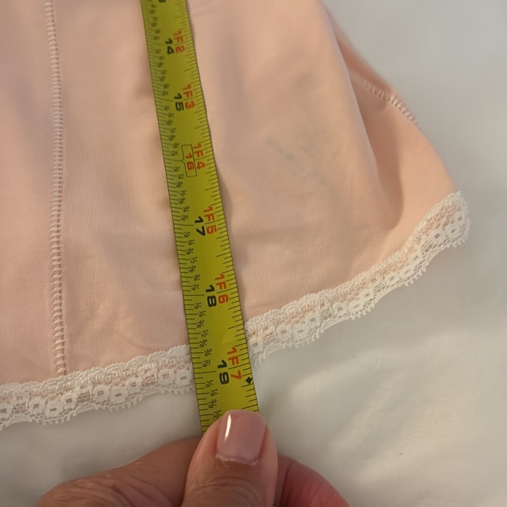 GUIZIO Dainty Light Pink Camisole - Picture 6 of 11